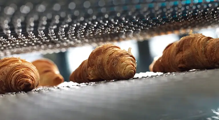 4 croissant